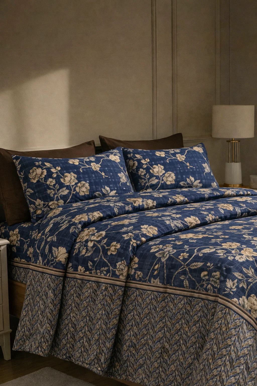 4 Pcs Quilted Comforter Set – 042